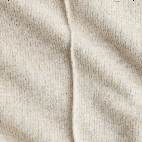 NWT H&M beige top and skirt set - Picture 7 of 9